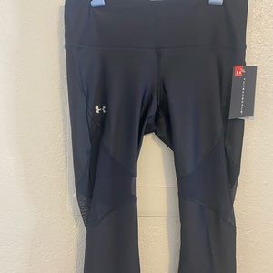 Under Armour…Atletic Pants Black…size L